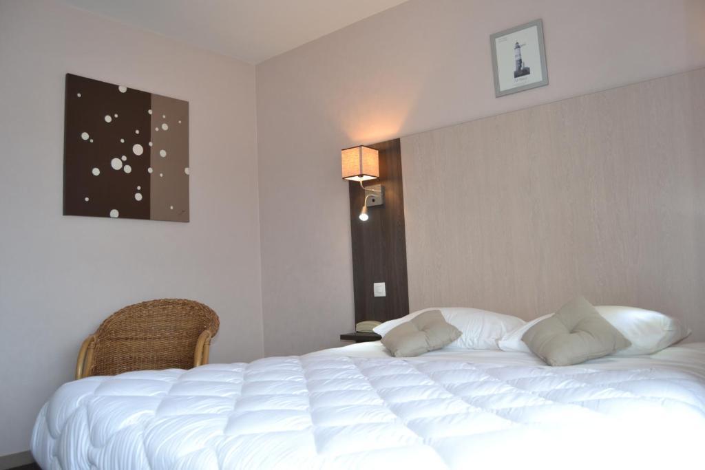 Logis Les Parcs Hotel Talmont-Saint-Hilaire Quarto foto